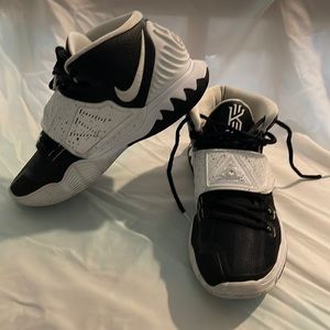 Mens kyrie 6tb